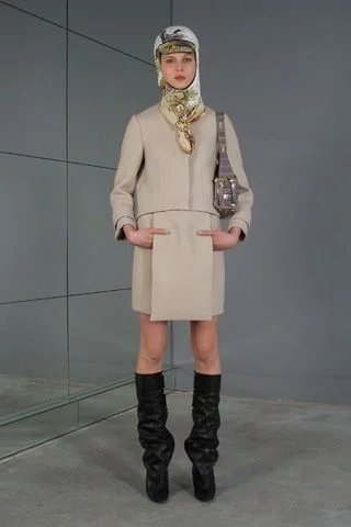 Look 3